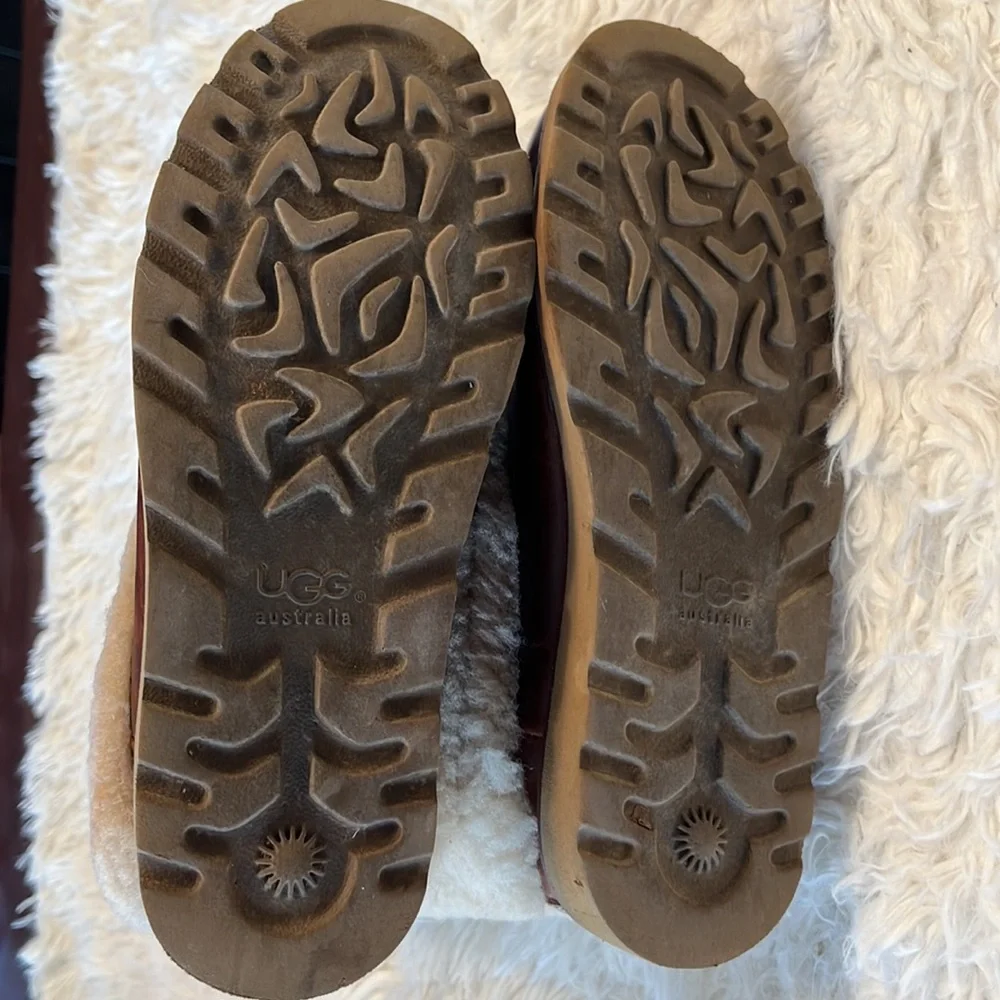 UGG Boots - Size 7 - Picture 5 of 8